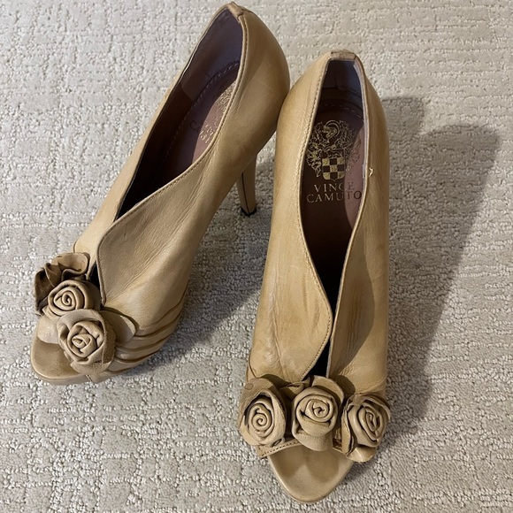Vince Camuto Shoes - Vince Camuto Women's Tan Peep-Toe Heels size 39